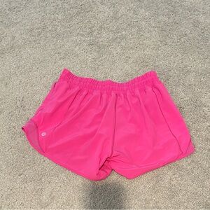 Hotty Hot High Rise Lined Short 2.5” Size 4 Tall